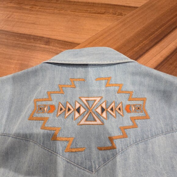 Pendleton Denim Shirt with Embroidered Detail, Men’s XL - Picture 7 of 7